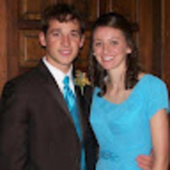 Meet your Posher, Eliza - Picture 1 of 1